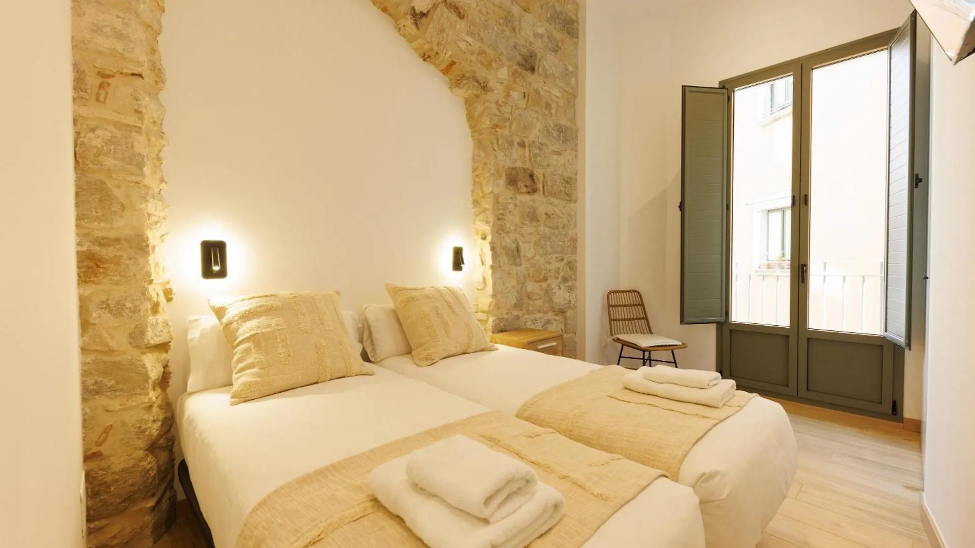 Bravissimo Pont Sant Agusti, Monthly Apartments Girona 0*,  Hiszpania