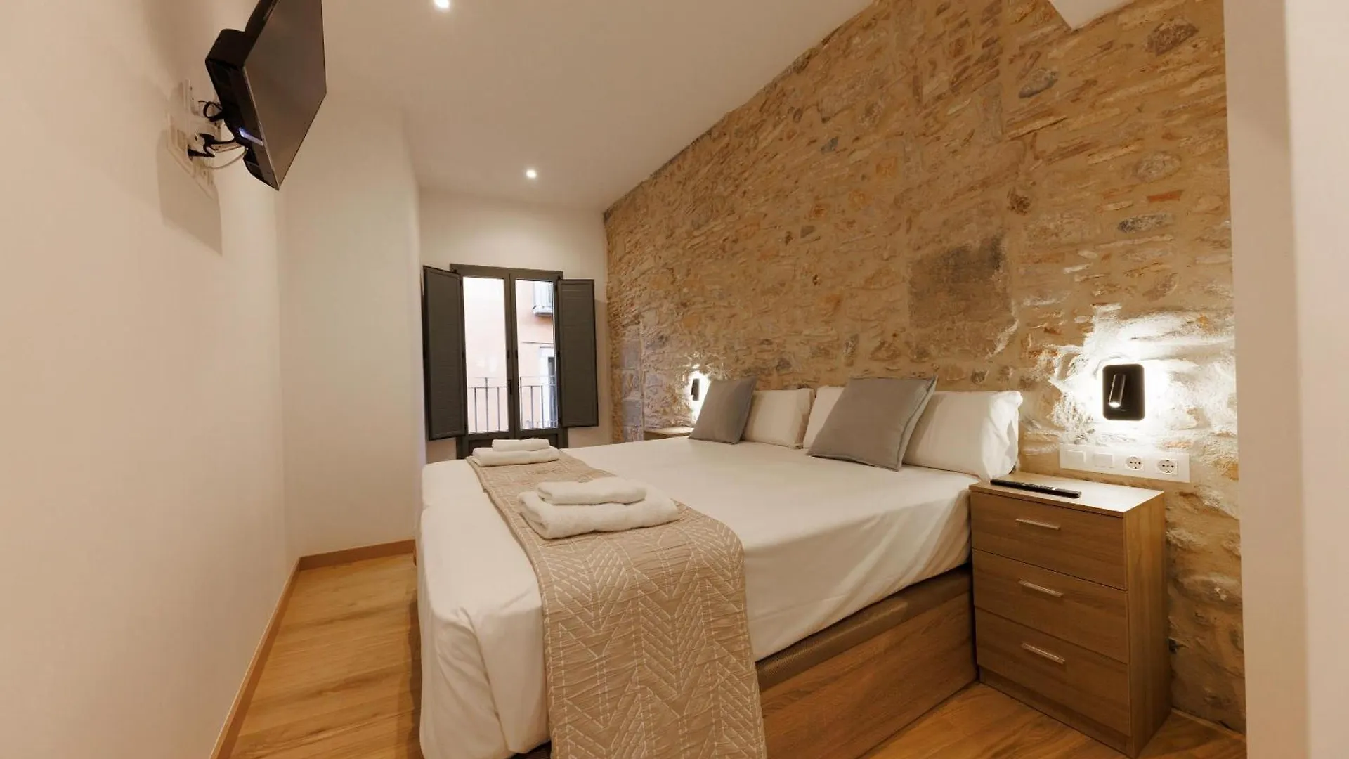 Bravissimo Pont Sant Agusti, Monthly Apartments Girona