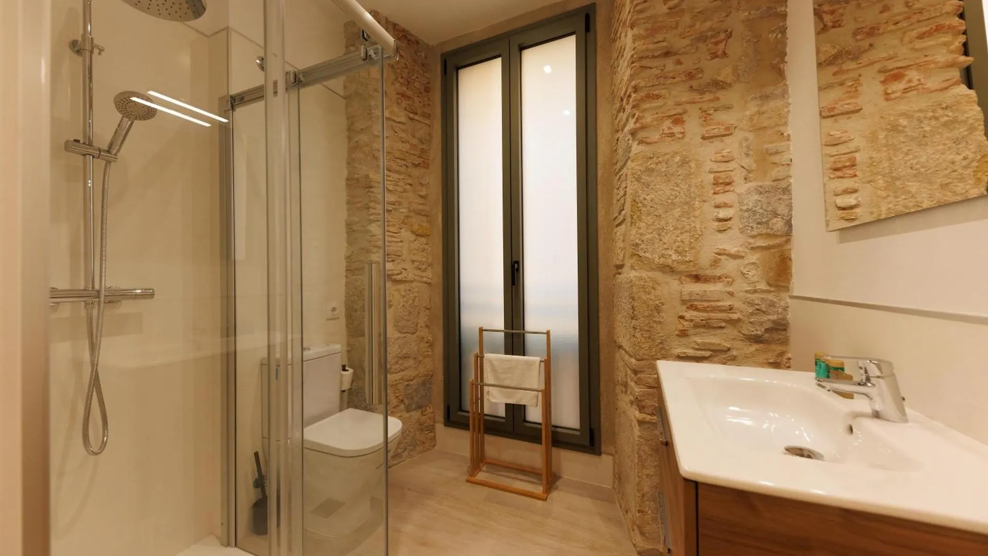 Bravissimo Pont Sant Agusti, Monthly Apartments Girona